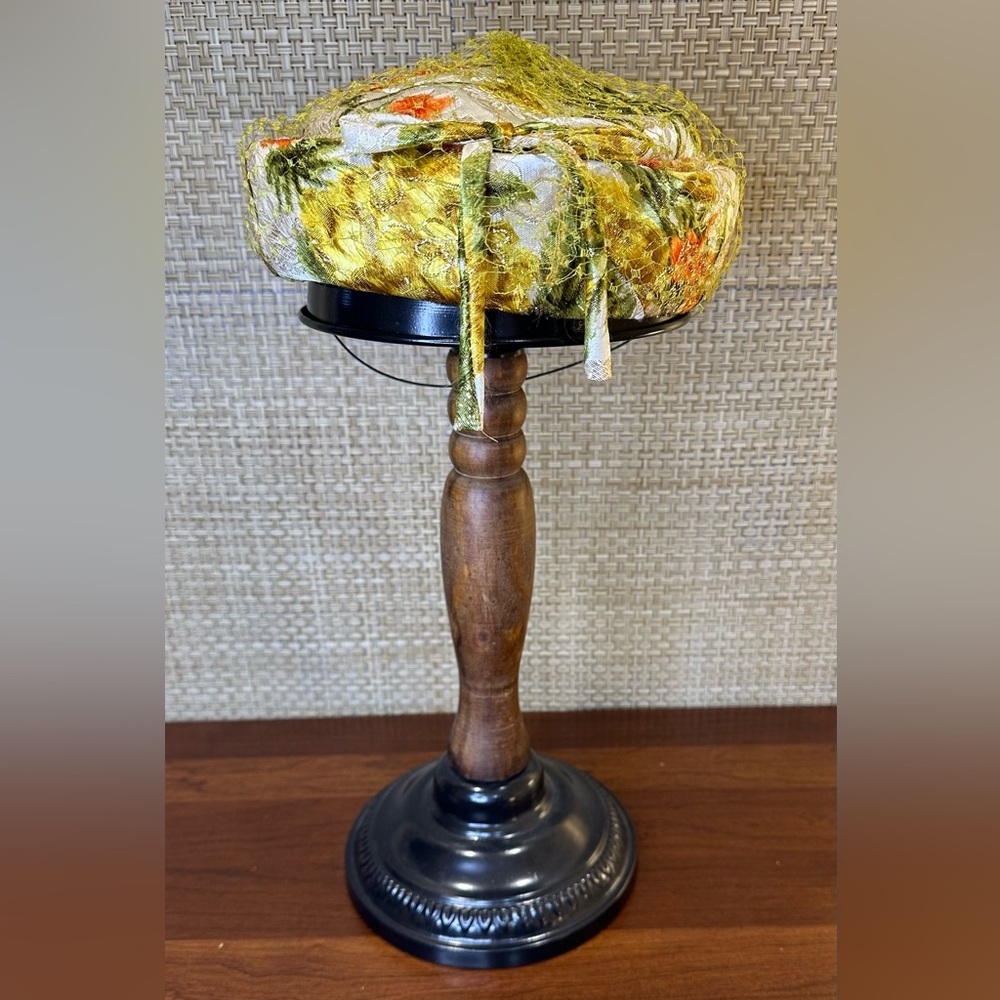 🌟2xHP🌟VTG 1950s-60s Floral Brocade Hat w/ Netting Stunning Mid-Century Pillbox - Picture 5 of 8